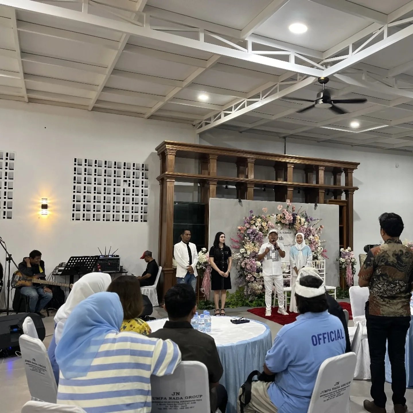 Dokumentasi Wedding Anniversary Bpk H Yahman Ibu Hj Renny Rajagas Depok di Acara Gedung oleh Jagarasa - foto 11