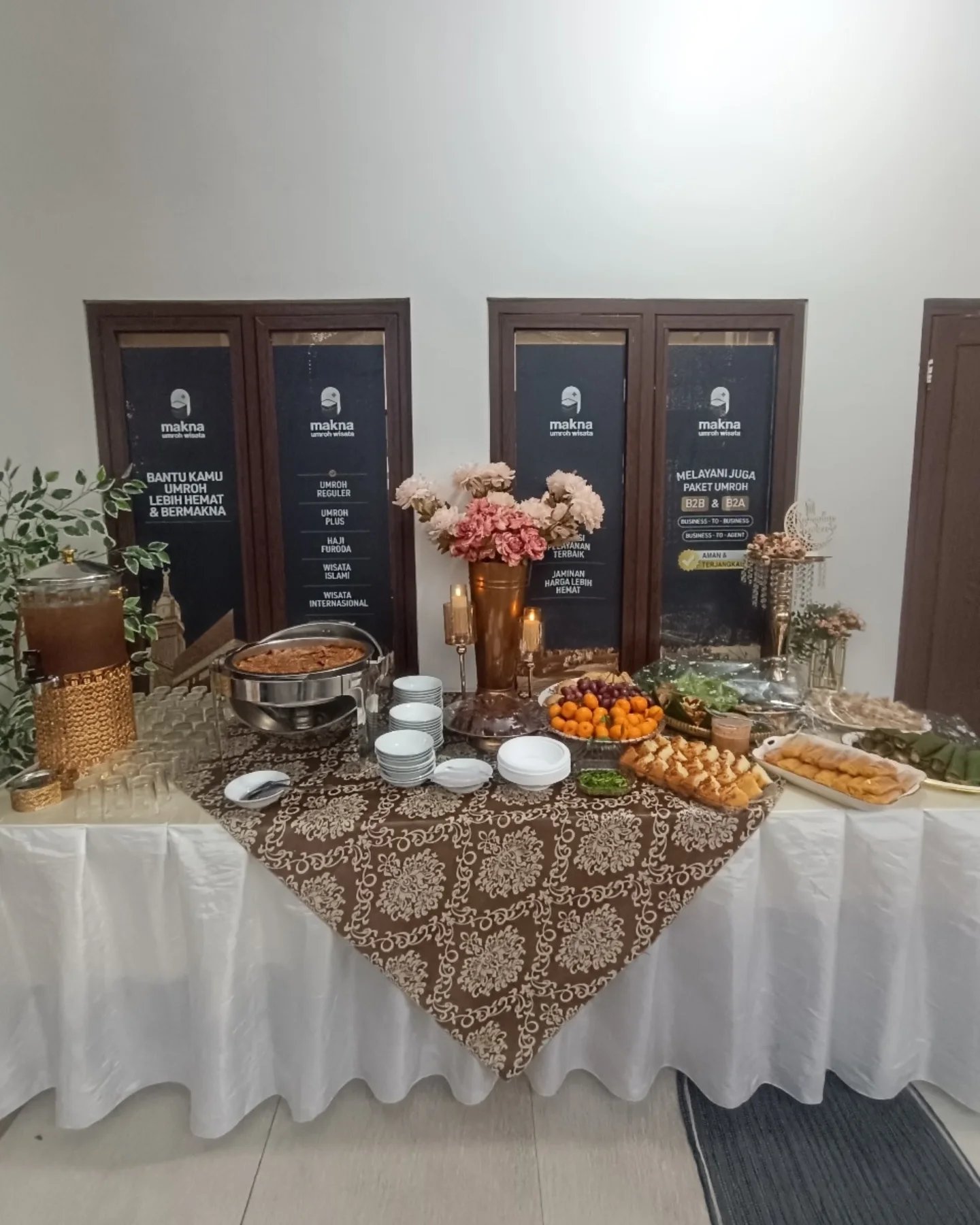 Dokumentasi Bukber Makna Umroh Dan Wisata di Acara Kantor oleh Jagarasa - foto 1