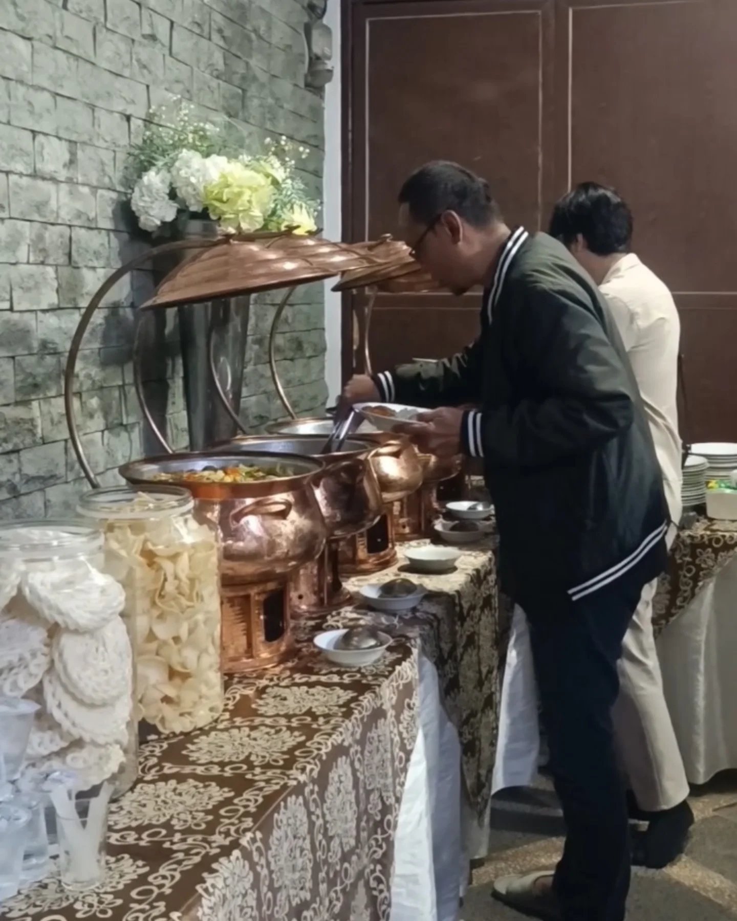 Dokumentasi Bukber Makna Umroh Dan Wisata di Acara Kantor oleh Jagarasa - foto 5