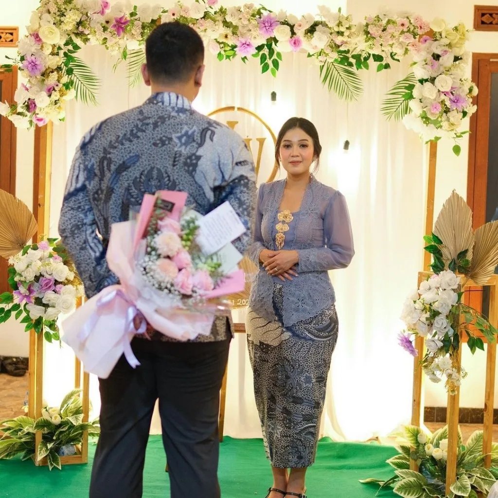 Dokumentasi Engagement Vena Wisnu 2024 di Lamaran oleh Jagarasa - foto 2
