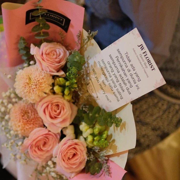 Dokumentasi Engagement Vena Wisnu 2024 di Lamaran oleh Jagarasa - foto 4