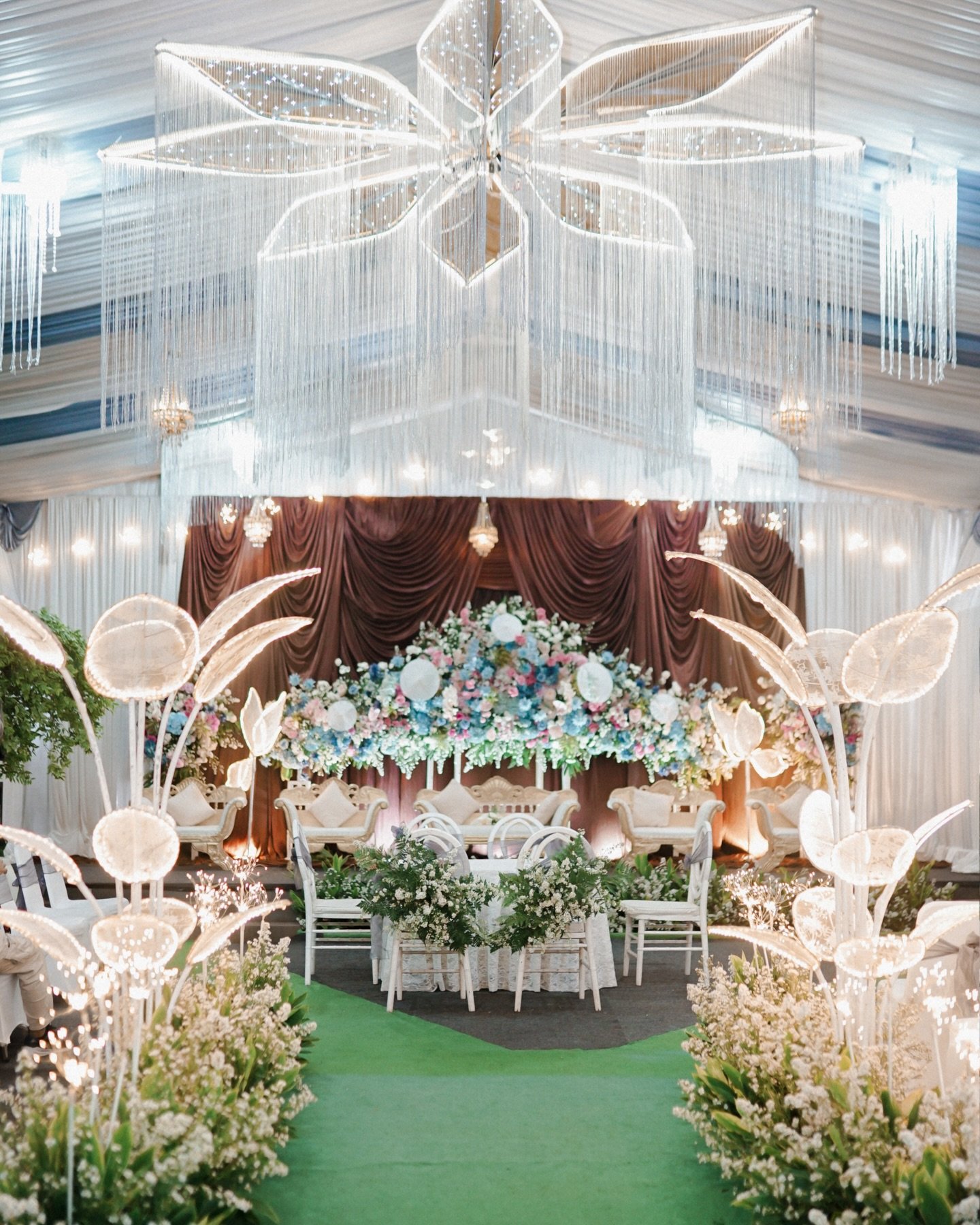 Galeri Nelly Tenda Wedding Decoration Jagarasa - foto 1