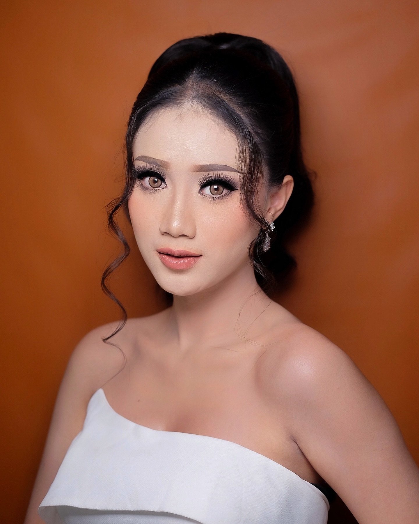Galeri Arista Makeup MUA Attire Jagarasa - foto 16