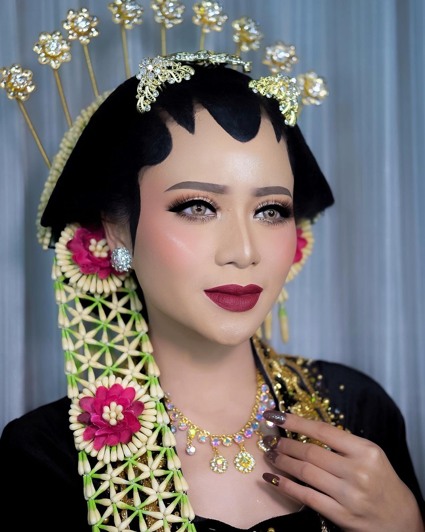 Galeri Arista Makeup MUA Attire Jagarasa - foto 8