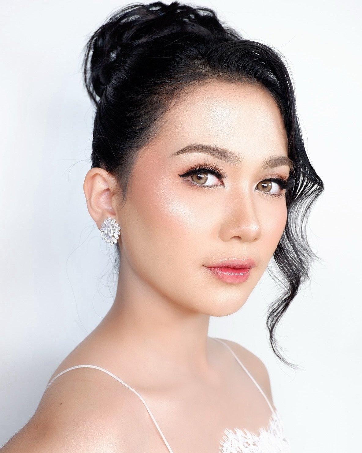 Galeri Diyandra MUA Malang MUA Attire Jagarasa - foto 13