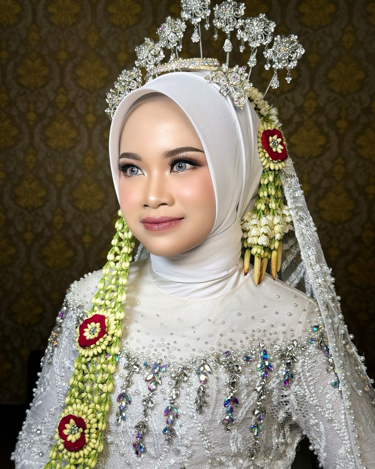 Galeri Diyandra MUA Malang MUA Attire Jagarasa - foto 2
