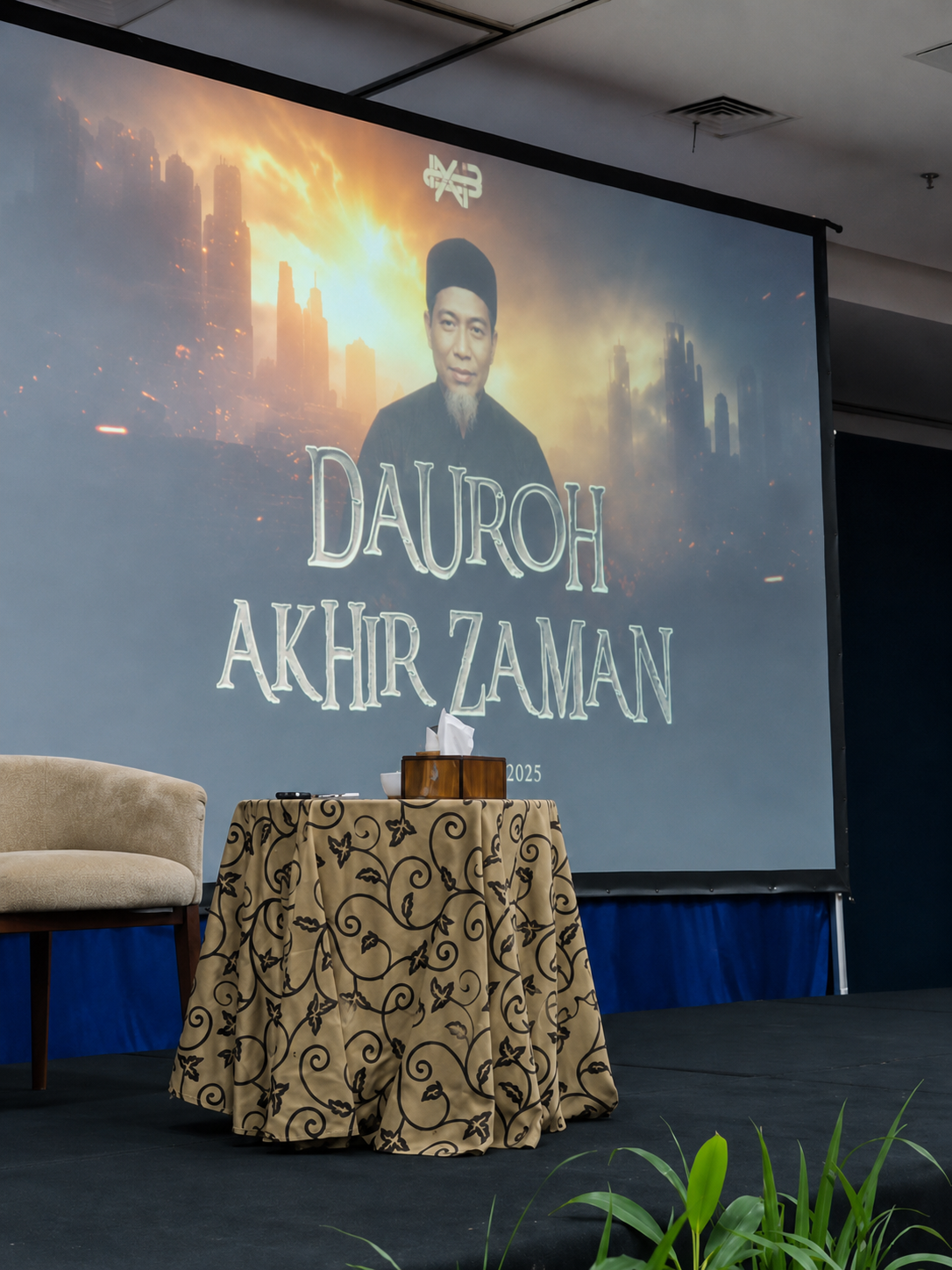 Dokumentasi acara Arie Untung bersama Jagarasa - Daurah Akhir Zaman Bersama Ustadz Zulkifli foto 5