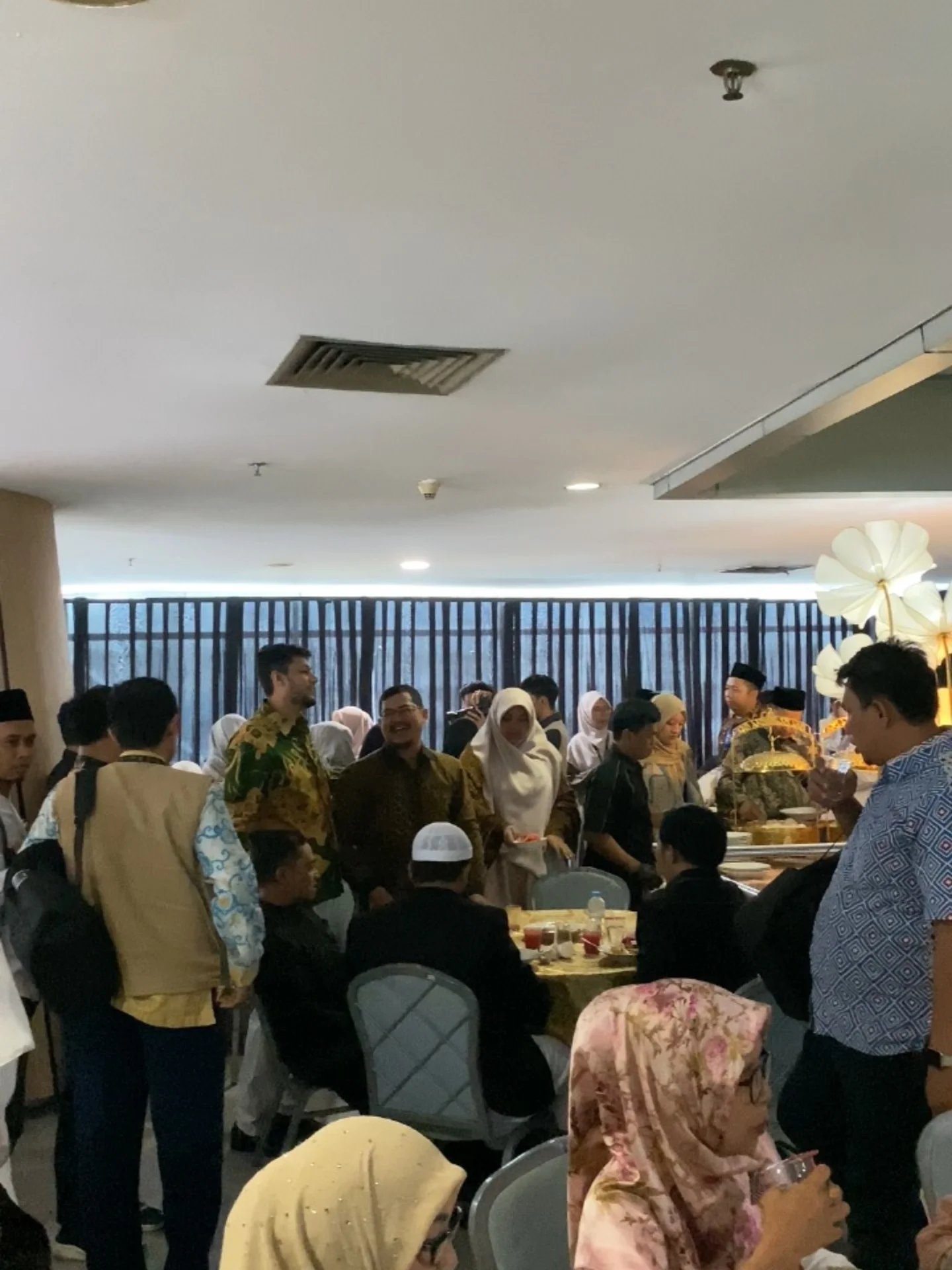 Dokumentasi acara Oki Setiana Dewi bersama Jagarasa - Wisuda Akbar Maskhanul Huffadz foto 7