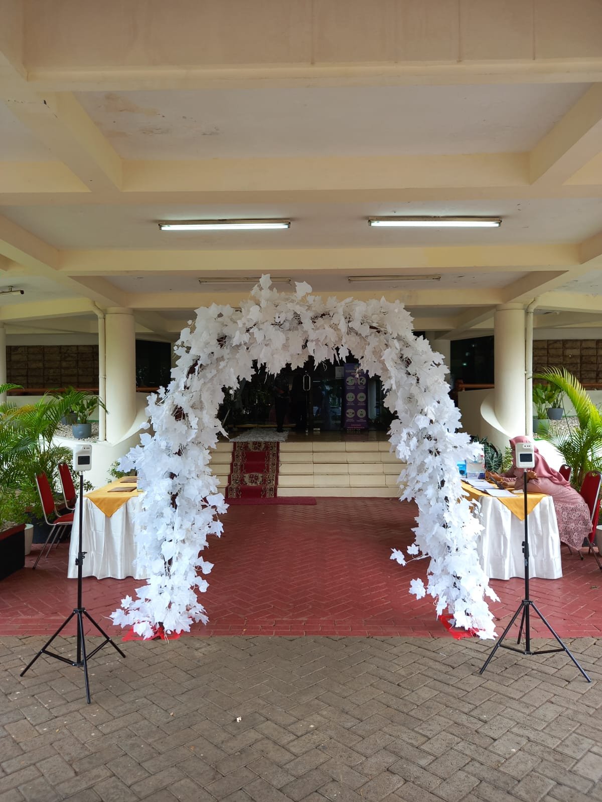 Dokumentasi Wedding Vina Andy 2022 di Gedung Departemen Sosial Depsos Bekasi oleh Jagarasa - foto 7
