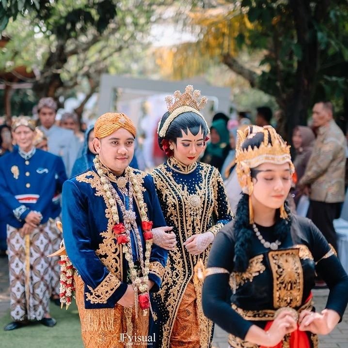 Dokumentasi Wedding Dicky Mirsya 2023 di Pendopo Uti oleh Jagarasa - foto 9