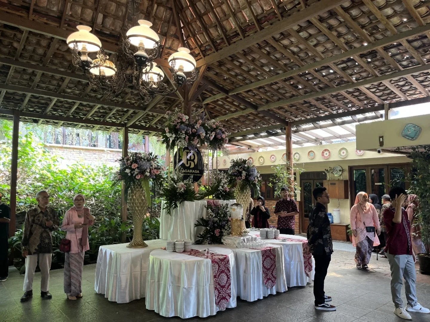 Dokumentasi Wedding Nadhira Wildan 10 05 2025 di Bale Gedong Bogor oleh Jagarasa - foto 11