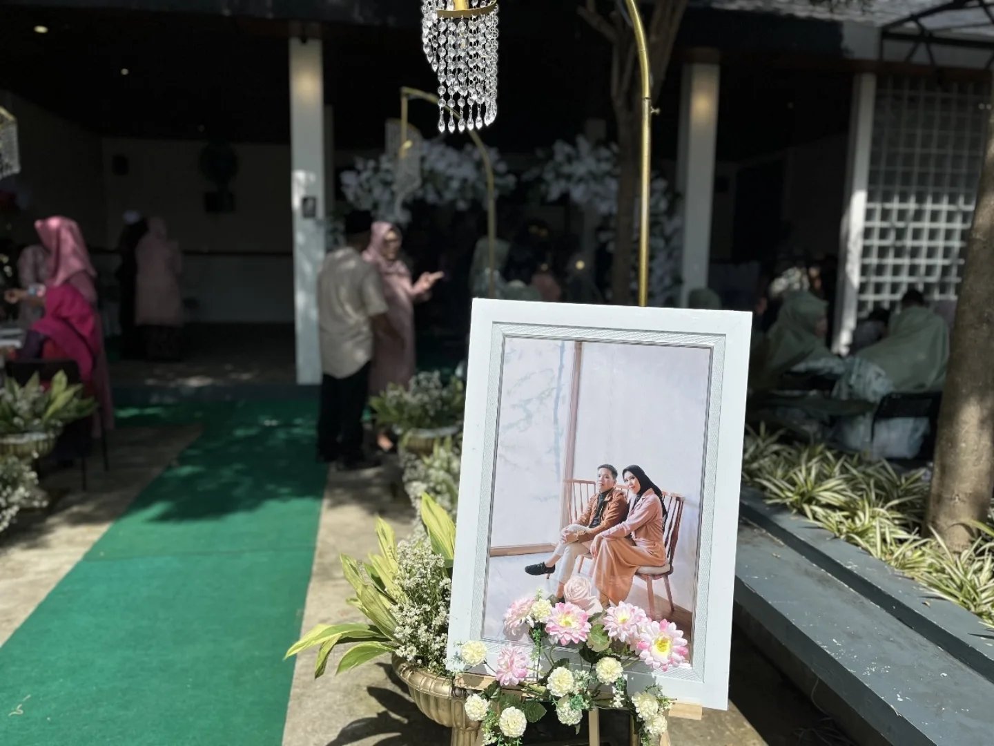 Dokumentasi Wedding Indah Adam 11 01 2025 di Destinasi Coffee Eatery oleh Jagarasa - foto 16
