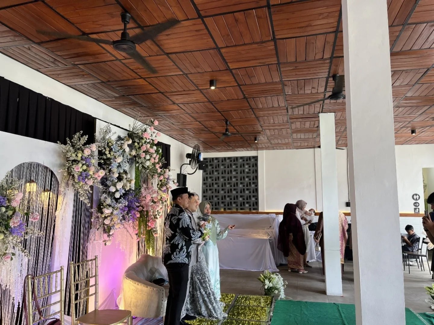 Dokumentasi Wedding Indah Adam 11 01 2025 di Destinasi Coffee Eatery oleh Jagarasa - foto 9