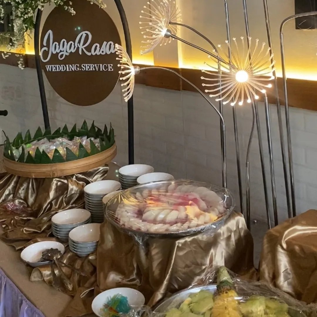Dokumentasi Wedding Package Indri Alvin 2024 di Destinasi Coffee Eatery oleh Jagarasa - foto 1