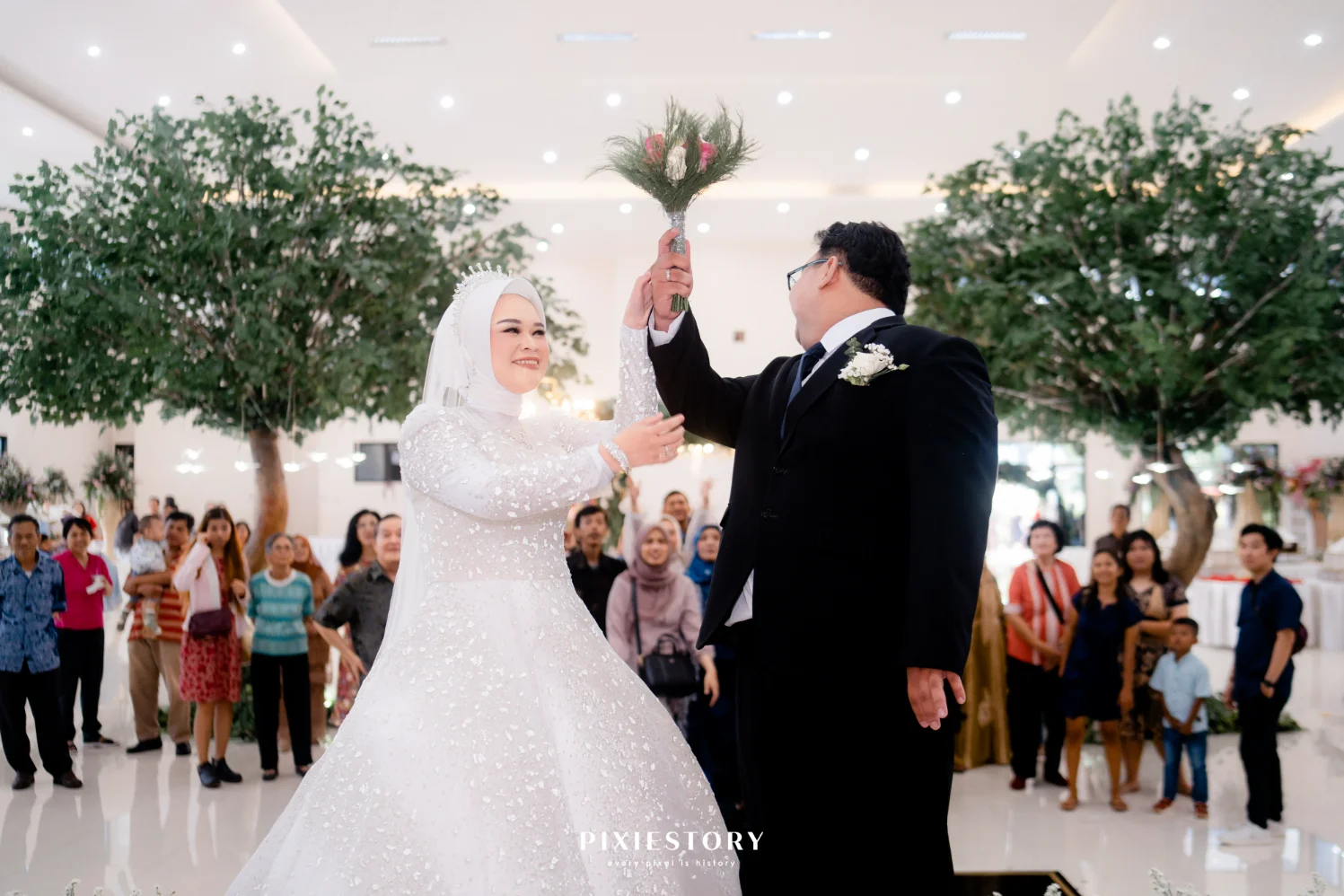 Dokumentasi Wedding Hans Tika 14 12 2024 di Gedung Megantara oleh Jagarasa - foto 5