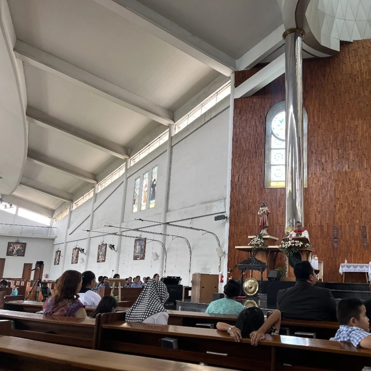 Dokumentasi Wedding Thomas Eveline 30 11 2024 di Gereja Paroki Cibinong oleh Jagarasa - foto 2
