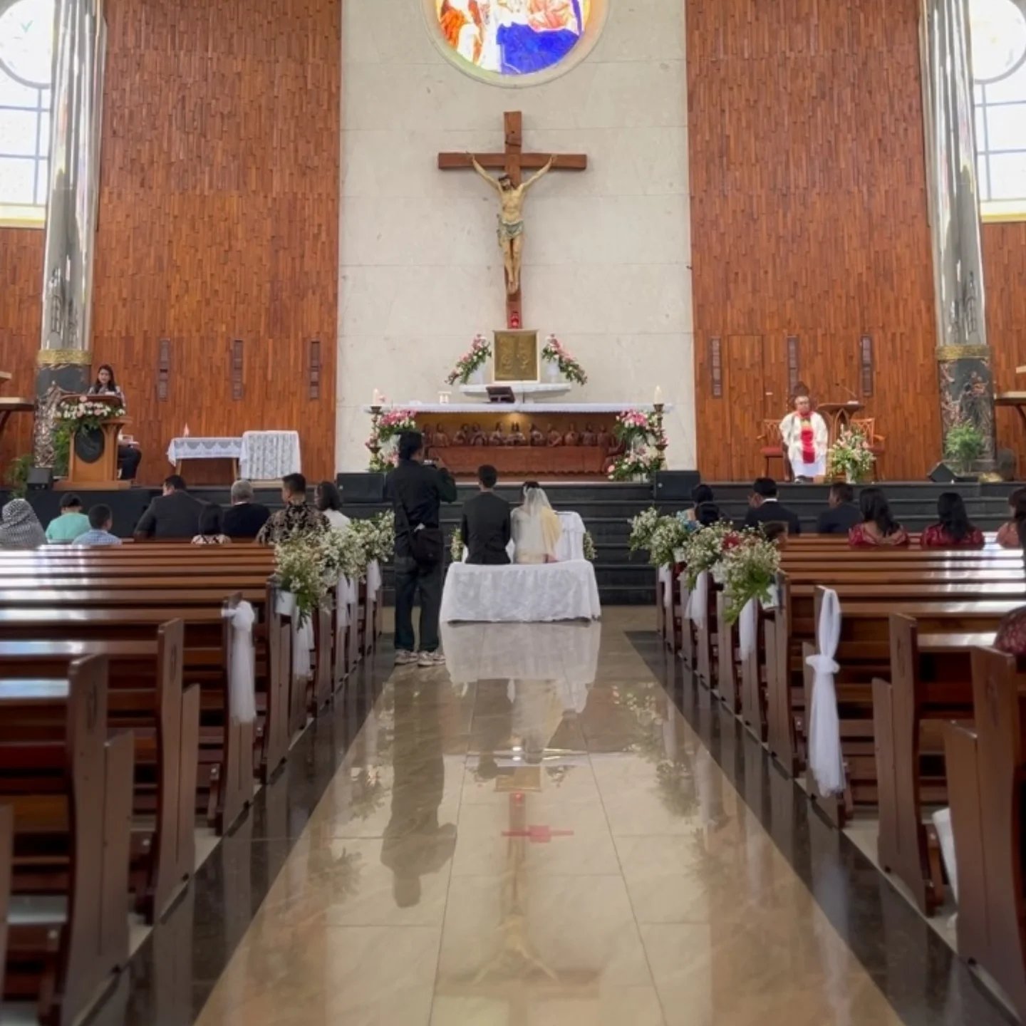 Dokumentasi Wedding Thomas Eveline 30 11 2024 di Gereja Paroki Cibinong oleh Jagarasa - foto 6