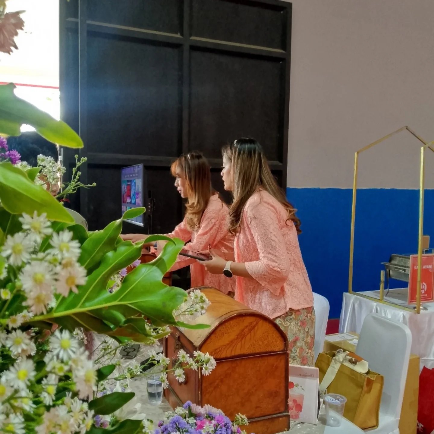Dokumentasi Wedding Gede Angelia 28 11 2024 di Gsg Mako Brimob Sejati oleh Jagarasa - foto 24