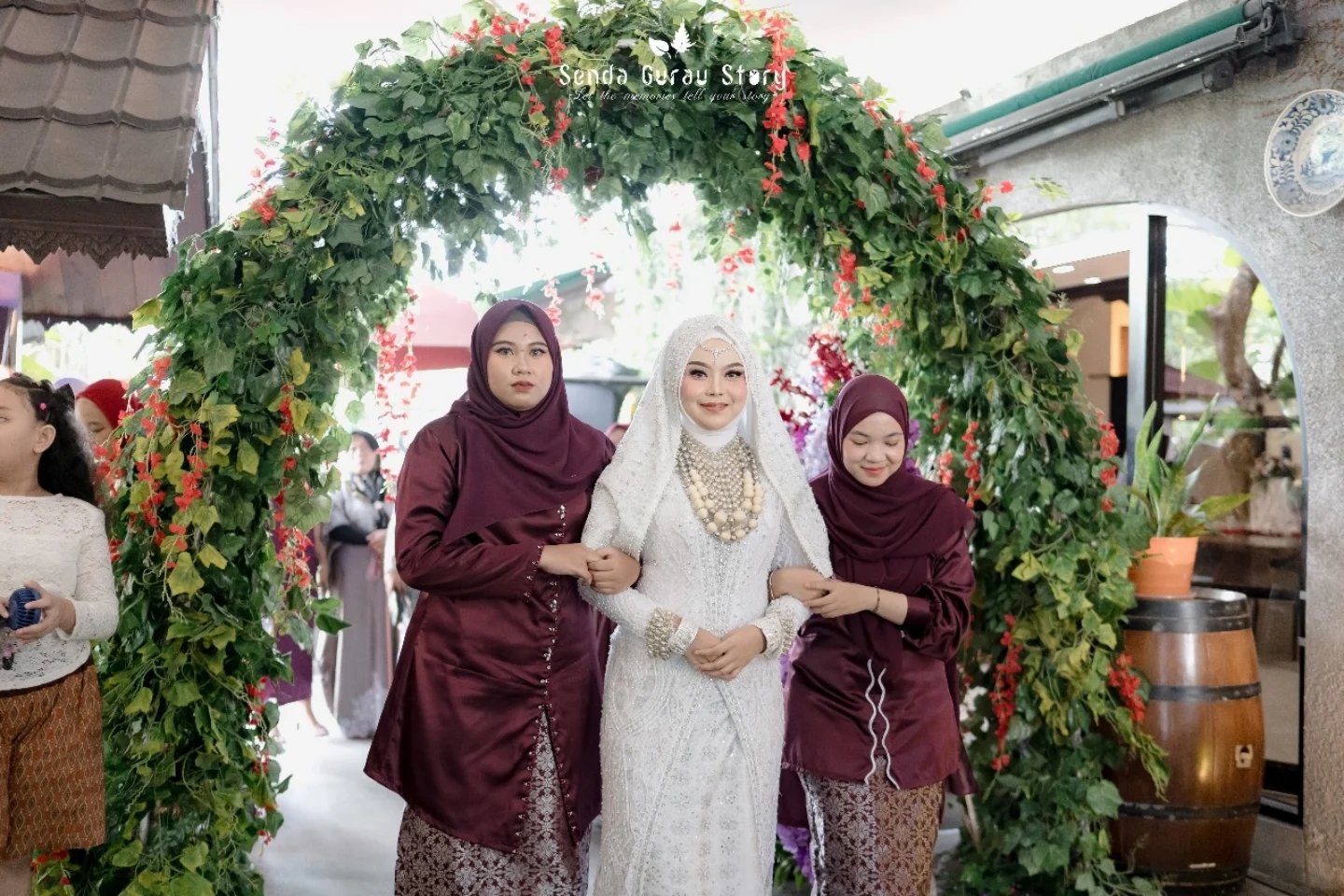 Dokumentasi Wedding Yayang Heru 19 04 2025 di Hotel Kedaton 8 Sentul oleh Jagarasa - foto 17