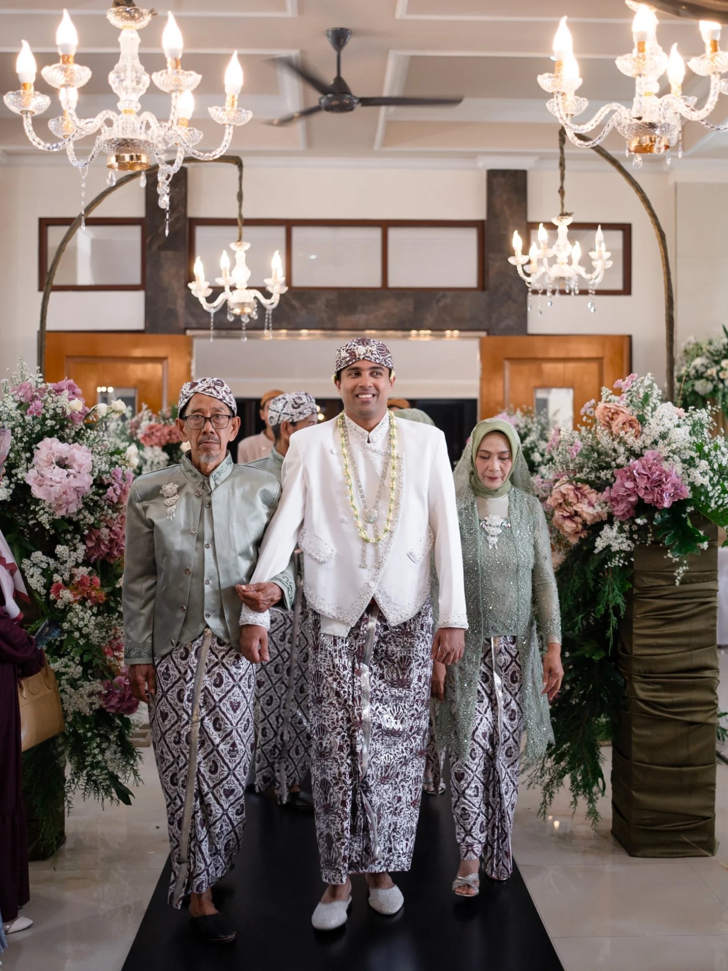 Dokumentasi Wedding Lia Haris 01 05 2026 di Masjid Telaga Kahuripan oleh Jagarasa - foto 11