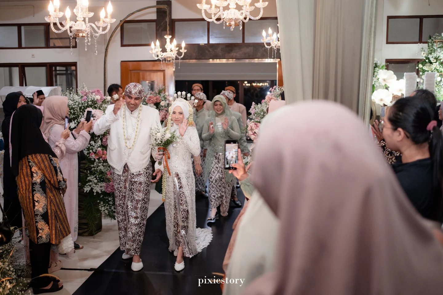 Dokumentasi Wedding Lia Haris 01 05 2026 di Masjid Telaga Kahuripan oleh Jagarasa - foto 18
