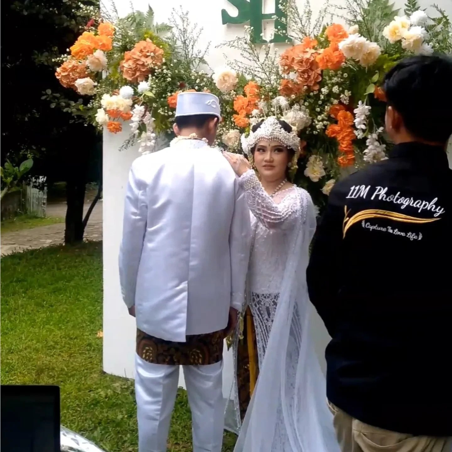 Dokumentasi Wedding Sydney Hafiq 21 12 2024 di Pendopo Hegarmanah oleh Jagarasa - foto 11