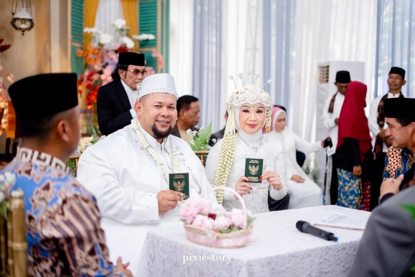 Dokumentasi Wedding Iwan Juju 16 02 2025 di Aula Rajagas Sukmajaya oleh Jagarasa - foto 20