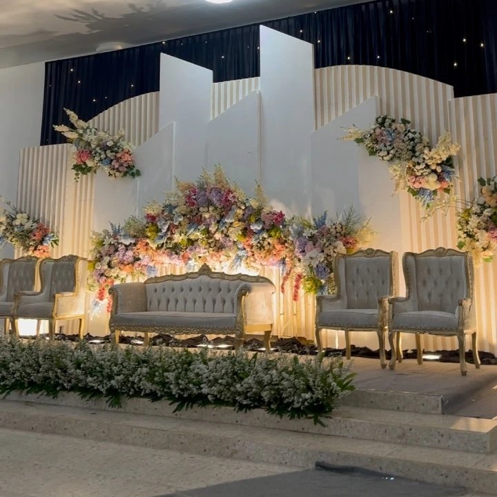 Dokumentasi Wedding Putri Dofa 21 09 2024 di Istana Rasa Fidel Tani Ballroom oleh Jagarasa - foto 6