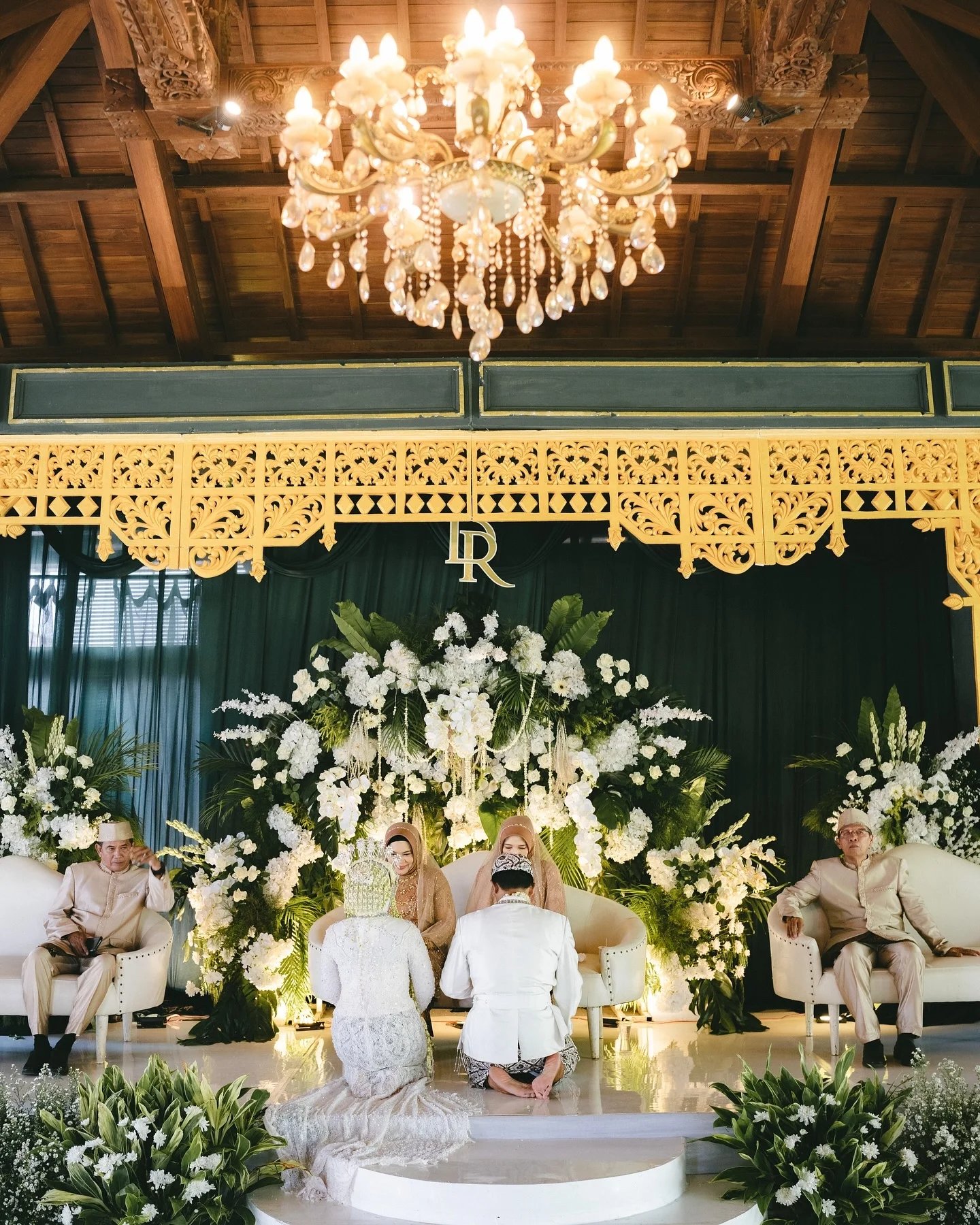 Dokumentasi Wedding Destia Rielo 30 11 2025 di Joglo Dalem oleh Jagarasa - foto 15