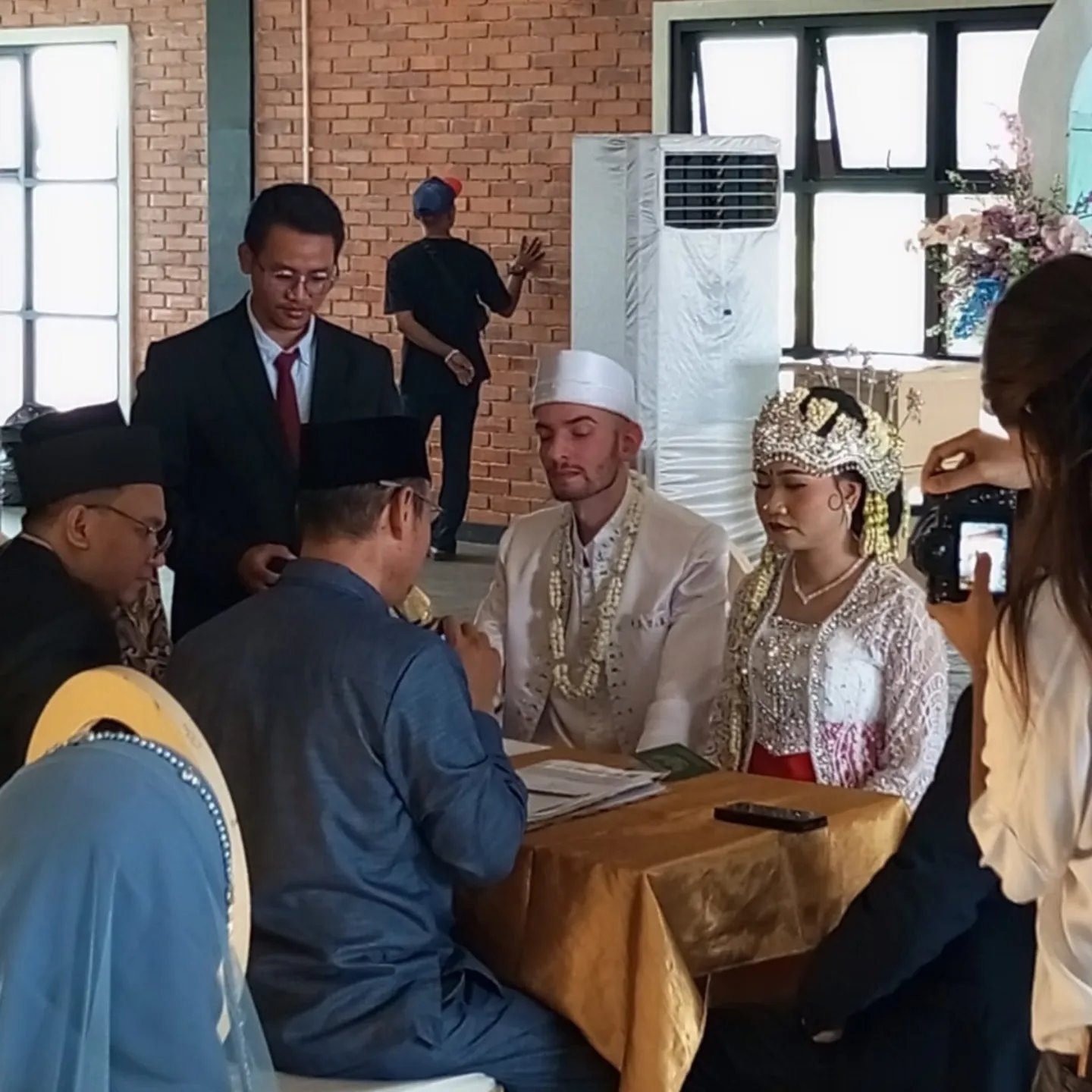 Dokumentasi Wedding 28 09 2024 di Kaldi Resto Juanda oleh Jagarasa - foto 5