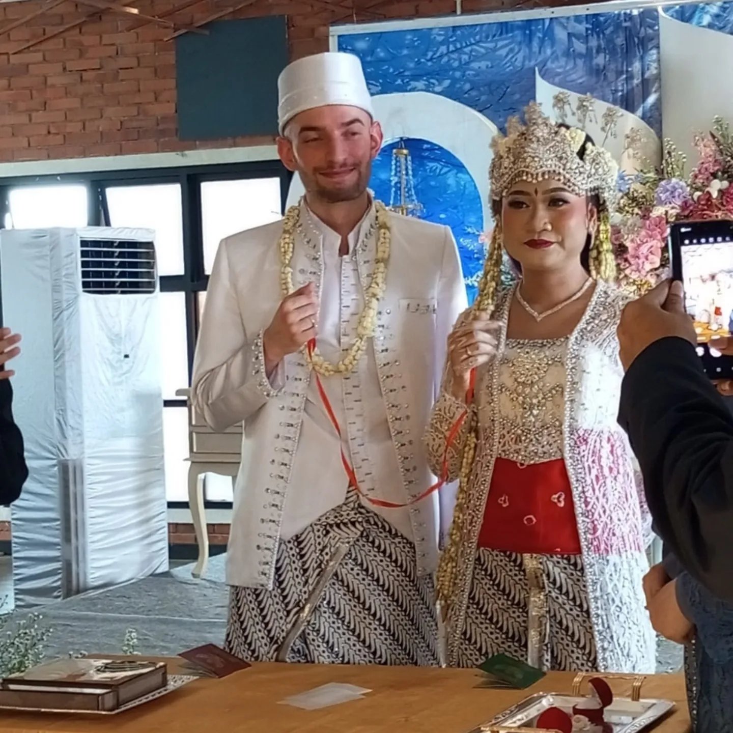 Dokumentasi Wedding 28 09 2024 di Kaldi Resto Juanda oleh Jagarasa - foto 8