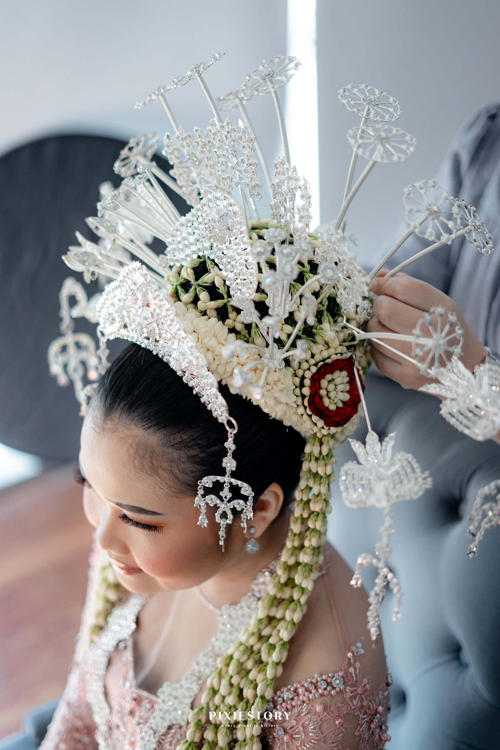 Dokumentasi Wedding Henny Ridwan 26 10 2024 di The Vida Ballroom oleh Jagarasa - foto 3