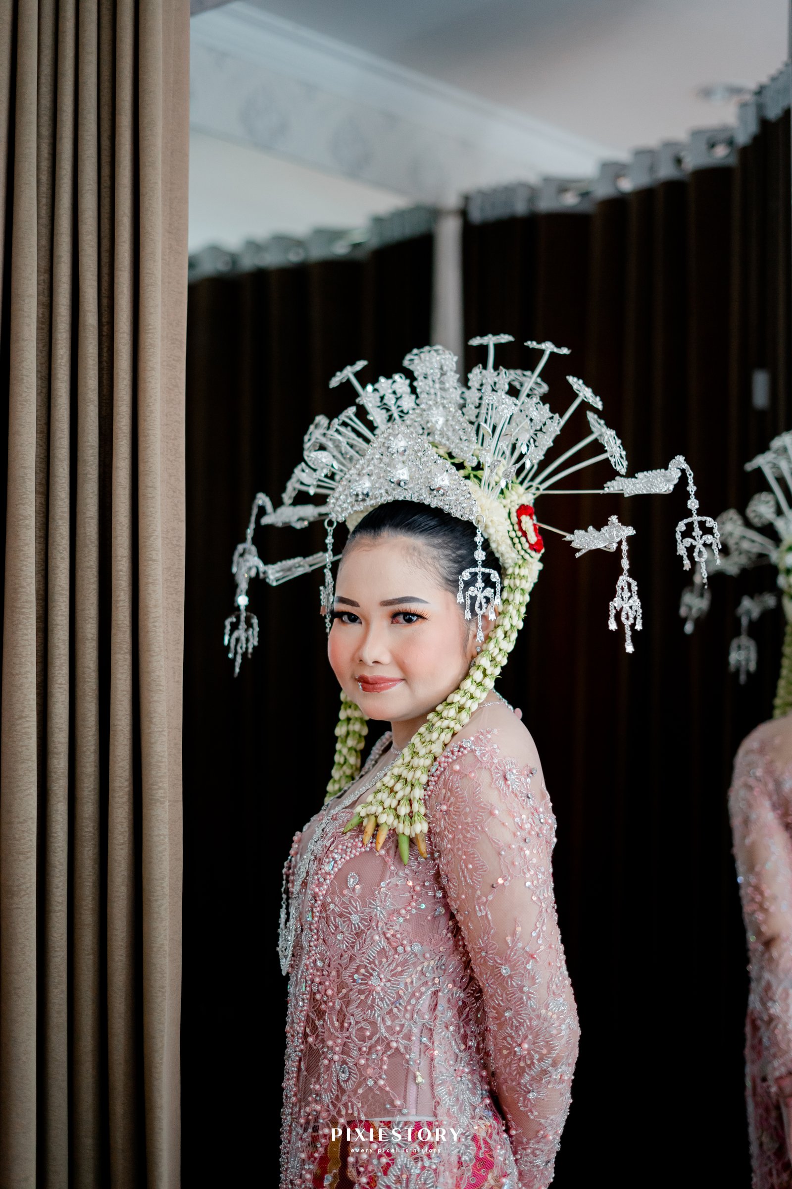 Dokumentasi Wedding Henny Ridwan 26 10 2024 di The Vida Ballroom oleh Jagarasa - foto 4