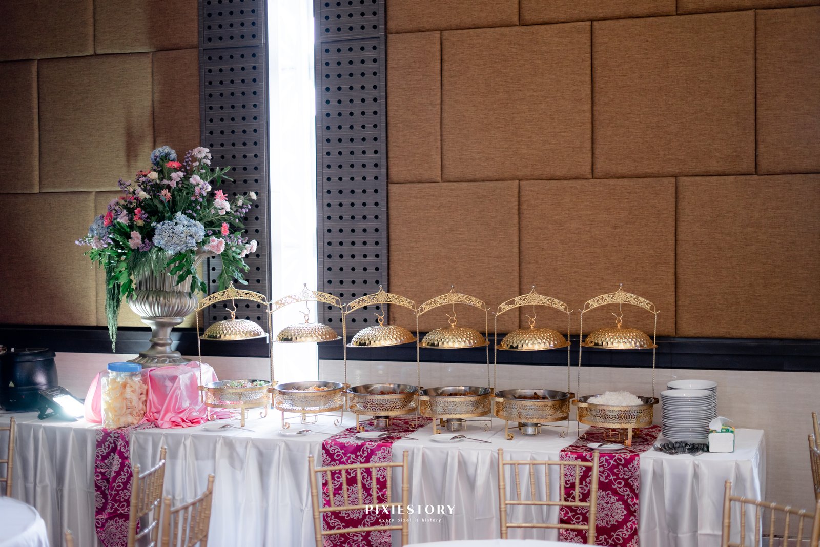Dokumentasi Wedding Henny Ridwan 26 10 2024 di The Vida Ballroom oleh Jagarasa - foto 19