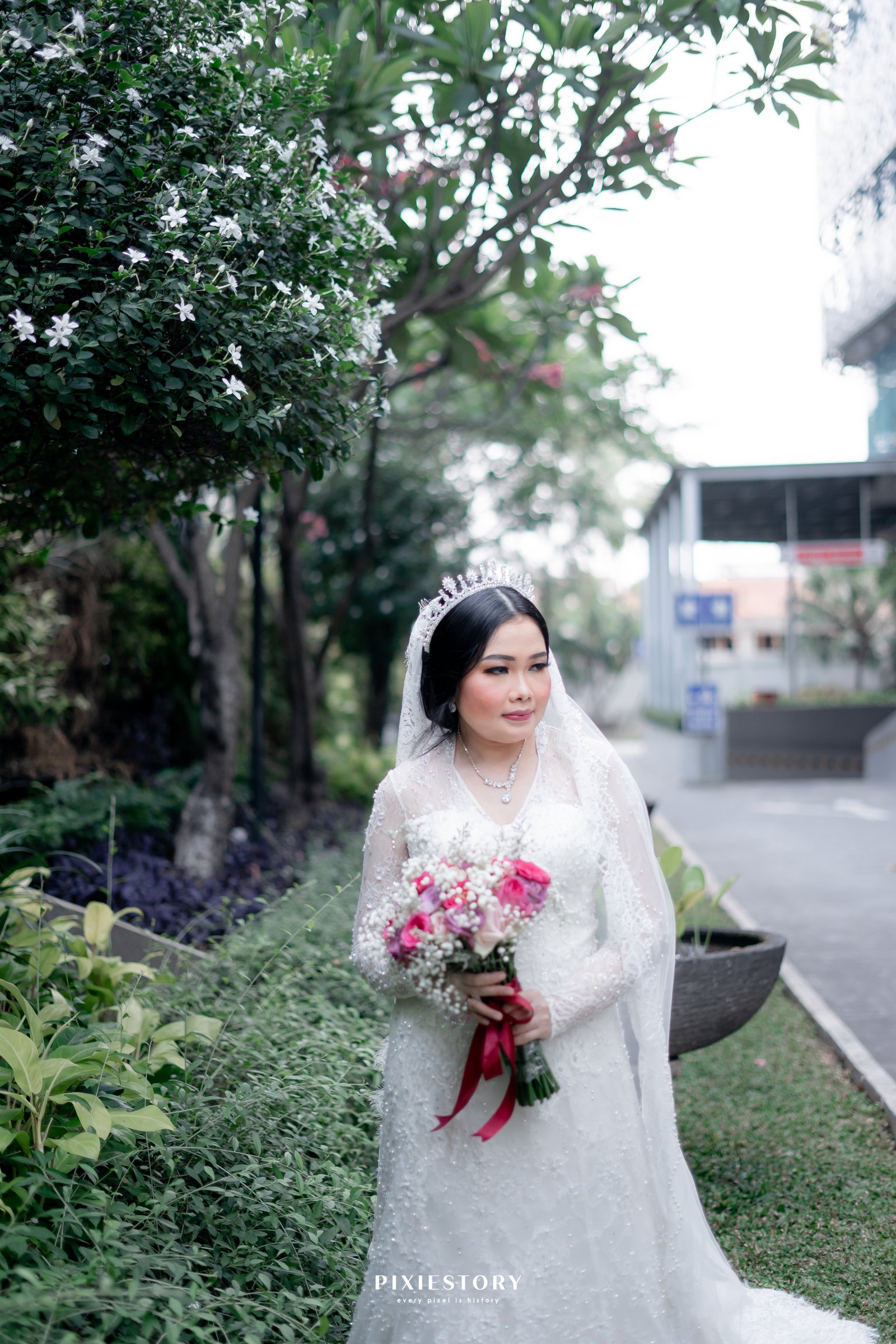 Dokumentasi Wedding Henny Ridwan 26 10 2024 di The Vida Ballroom oleh Jagarasa - foto 26
