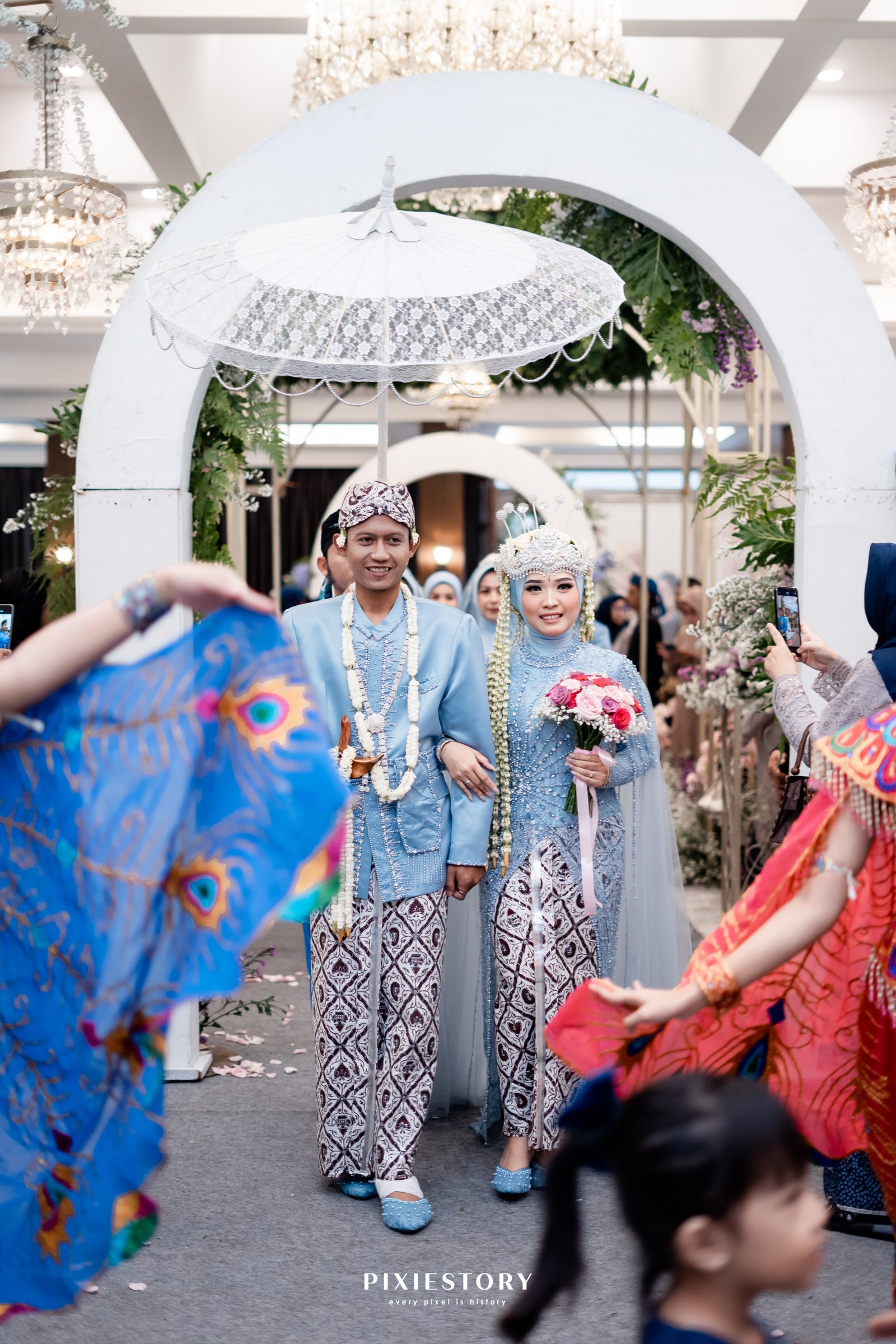 Dokumentasi Wedding Baihaqi Anissa 03 11 2024 di Balai Tetap Setia Pp Polri oleh Jagarasa - foto 3