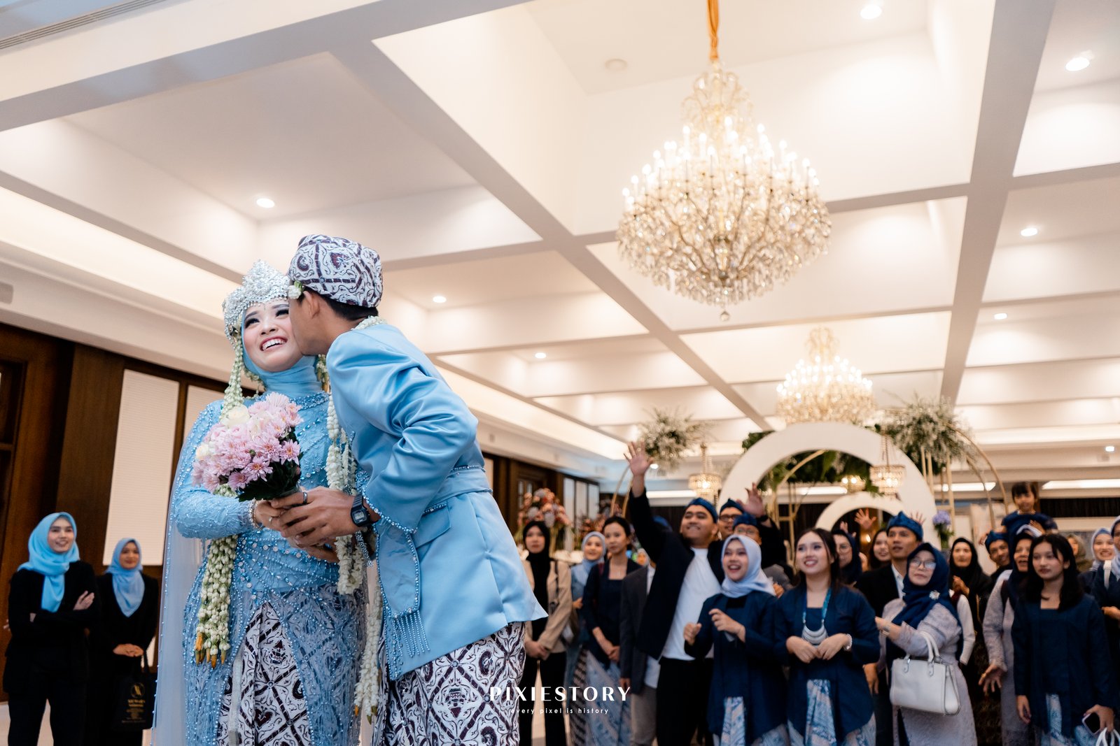 Dokumentasi Wedding Baihaqi Anissa 03 11 2024 di Balai Tetap Setia Pp Polri oleh Jagarasa - foto 6
