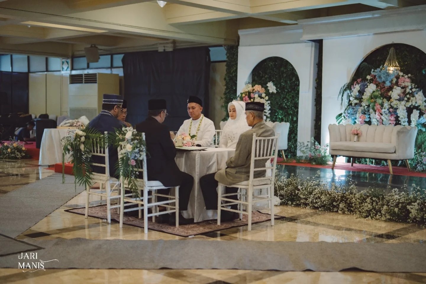 Dokumentasi Wedding Indri Didin 14 06 2025 di Masjid Pondok Indah oleh Jagarasa - foto 17