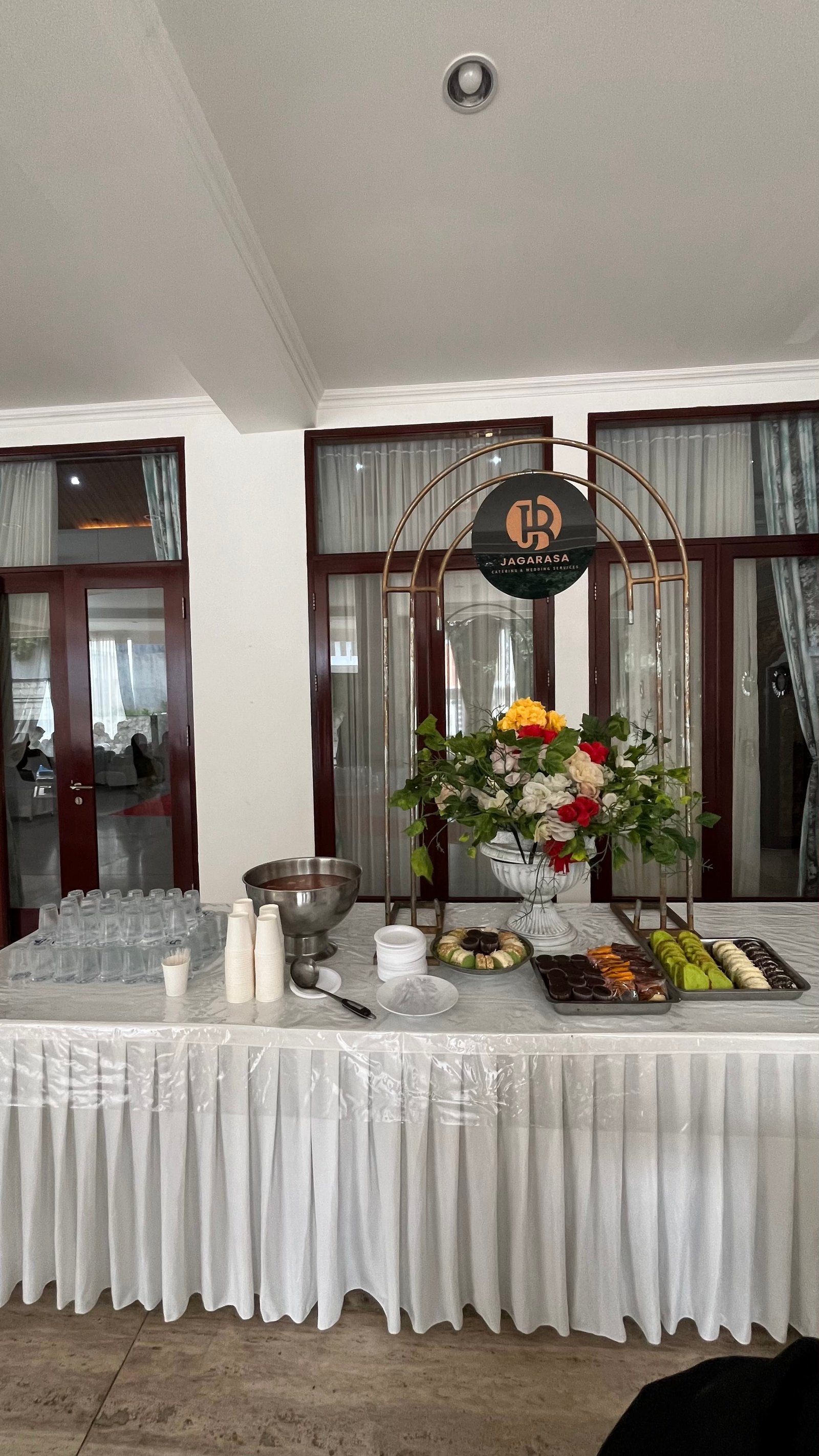 Dokumentasi Wedding Maria Dipta 2024 di Red Doors Premium Jagakarsa oleh Jagarasa - foto 5