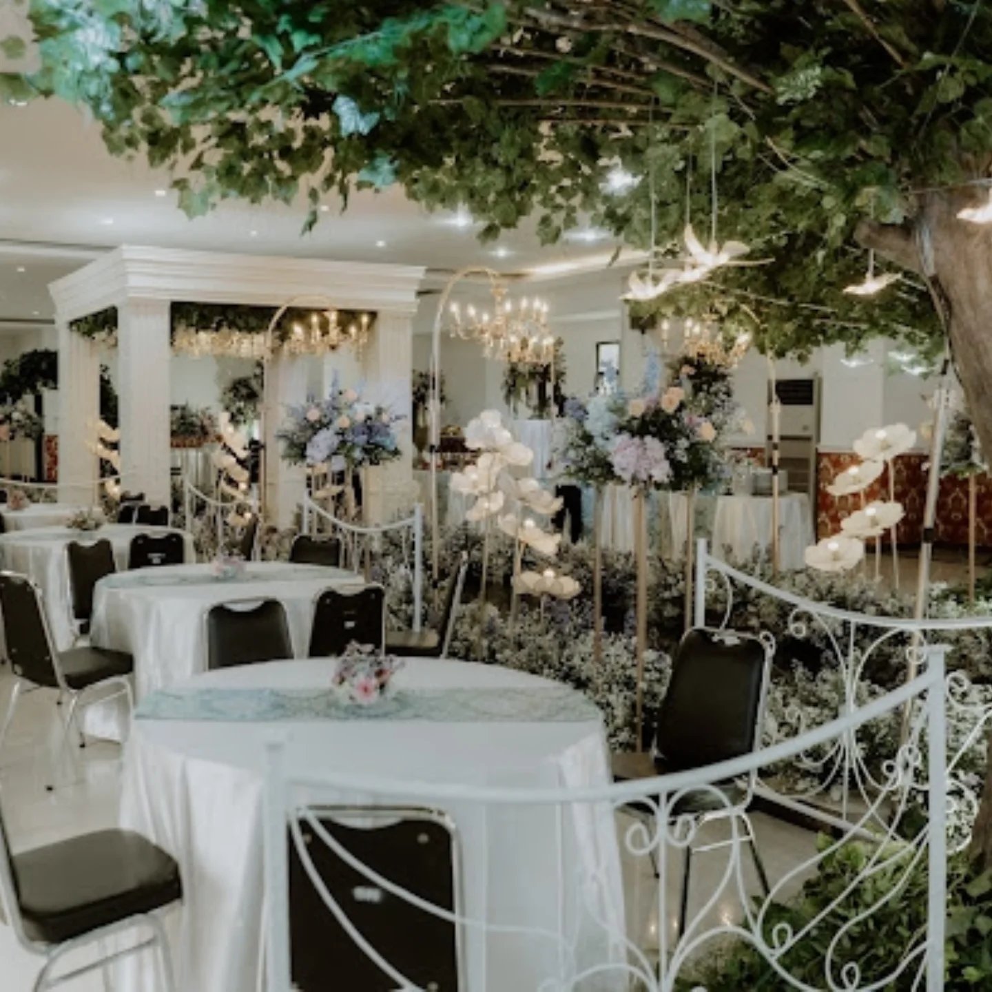 Dokumentasi Wedding Ayu Ronald 21 12 2024 di Gedung Tribuana oleh Jagarasa - foto 4