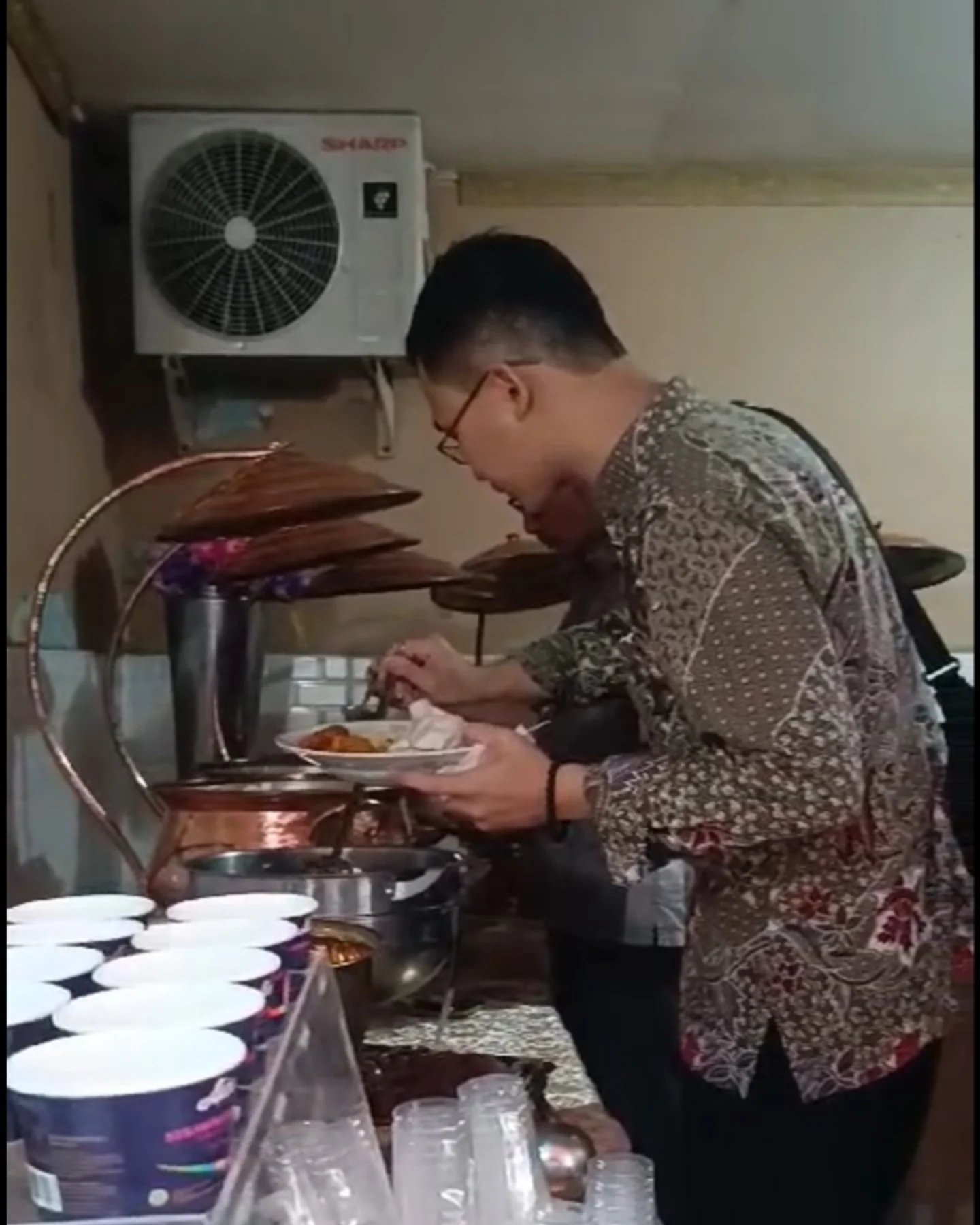 Dokumentasi Wedding Tatiek Khairil 11 01 2025 di Masjid Al Hidayah Sunter oleh Jagarasa - foto 16