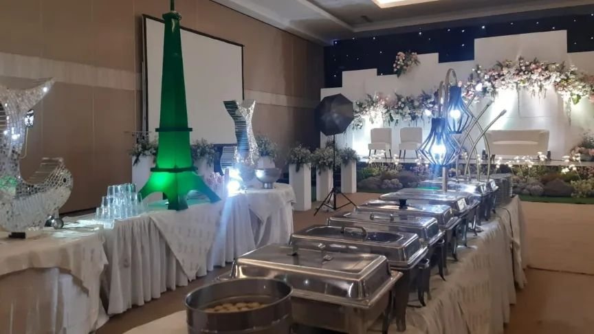 Dokumentasi Wedding Package Rini Rizky 17 9 2023 di Cemara Ballroom Hall C oleh Jagarasa - foto 10