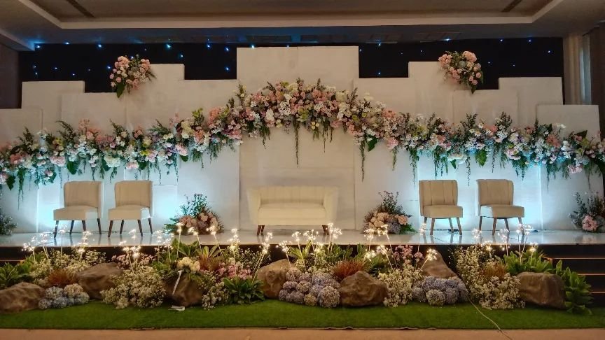 Dokumentasi Wedding Package Rini Rizky 17 9 2023 di Cemara Ballroom Hall C oleh Jagarasa - foto 16