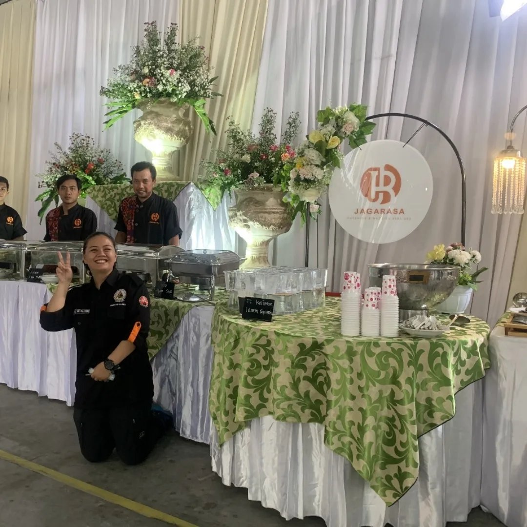 Dokumentasi Wedding Kel Bpk Agustinus 2024 di Gereja Katolik Maria oleh Jagarasa - foto 1