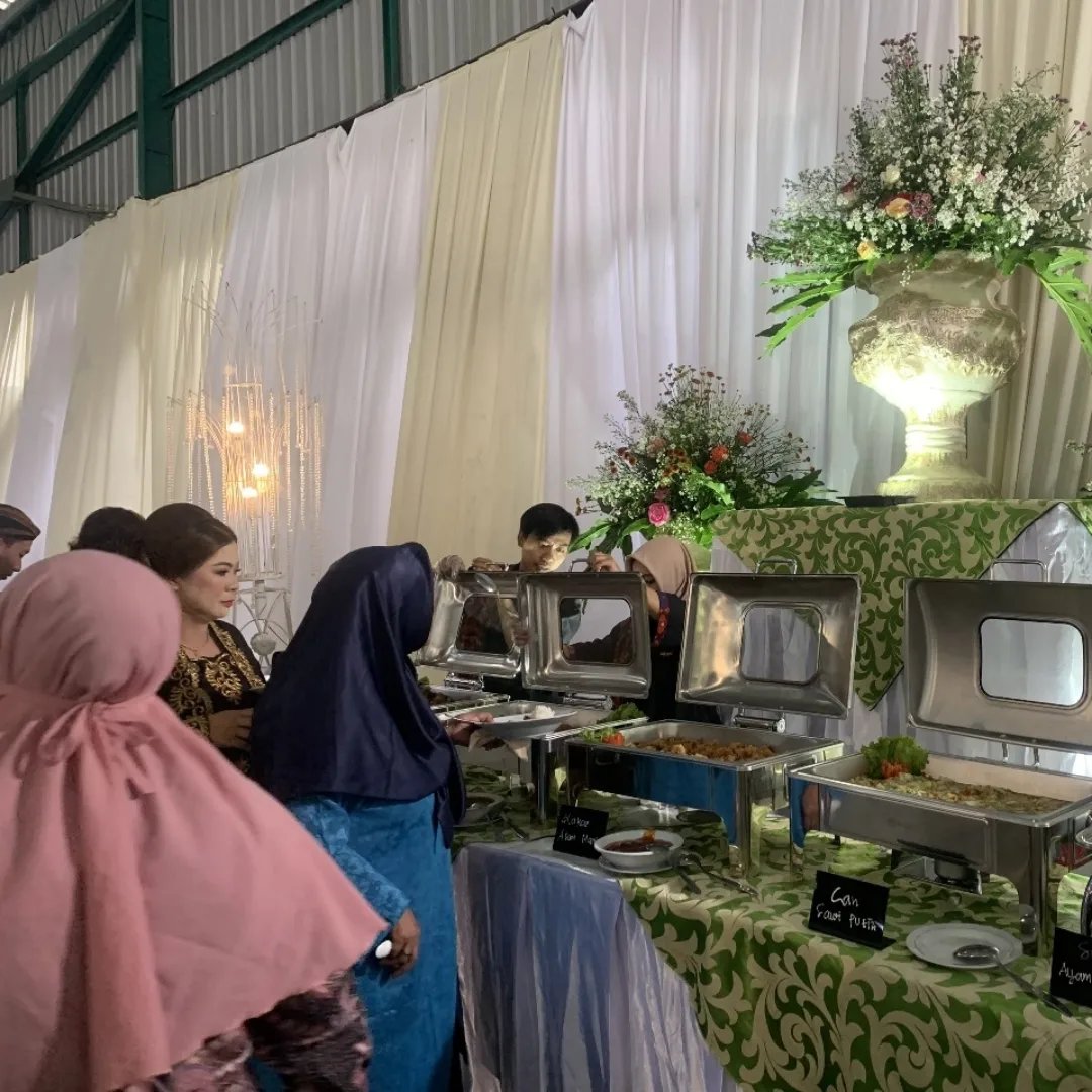 Dokumentasi Wedding Kel Bpk Agustinus 2024 di Gereja Katolik Maria oleh Jagarasa - foto 6