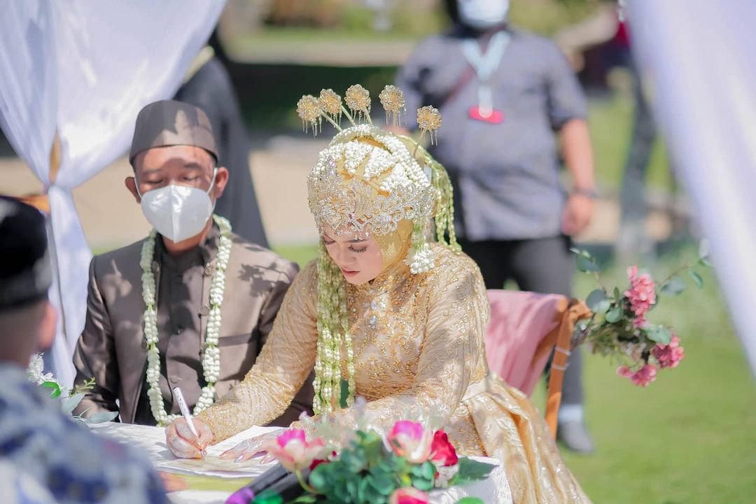 Dokumentasi Wedding Package Rizky Zwesty 07 06 2021 di Hotel El Kartika Wijaya Batu oleh Jagarasa - foto 5