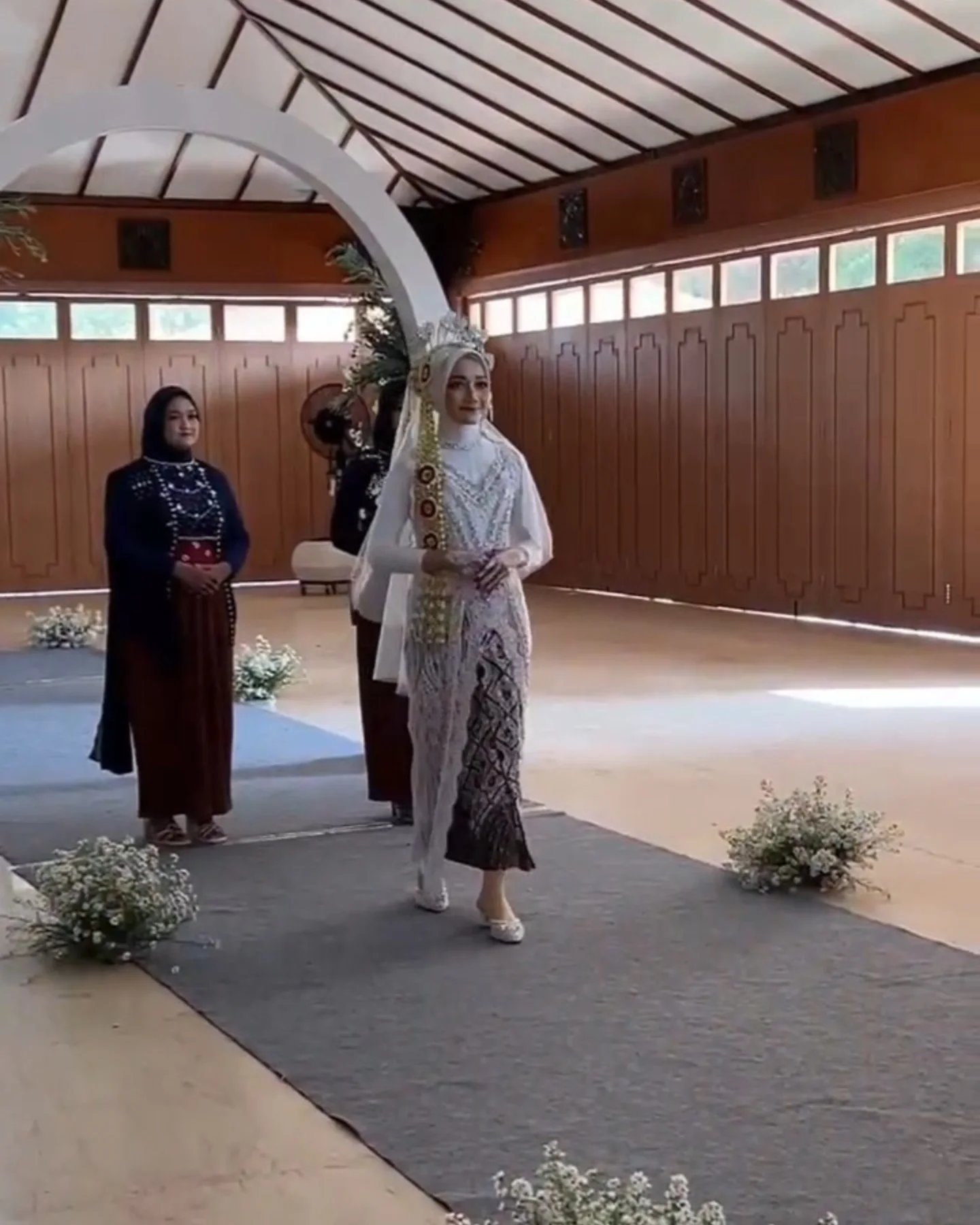Dokumentasi Wedding Dyah Welly 12 04 2025 di Taman Krida Budaya oleh Jagarasa - foto 13