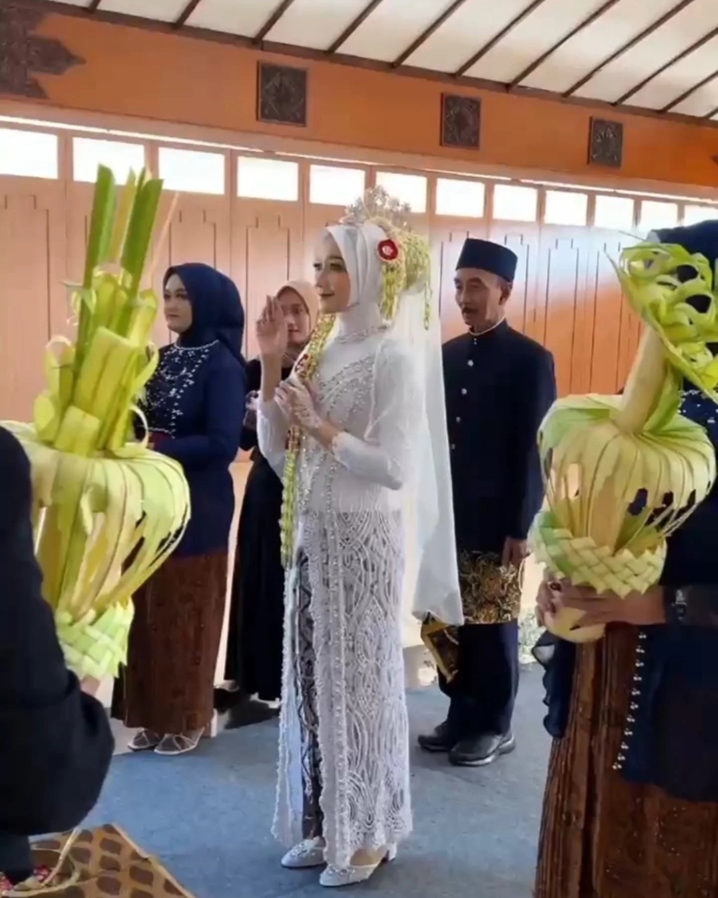 Dokumentasi Wedding Dyah Welly 12 04 2025 di Taman Krida Budaya oleh Jagarasa - foto 6