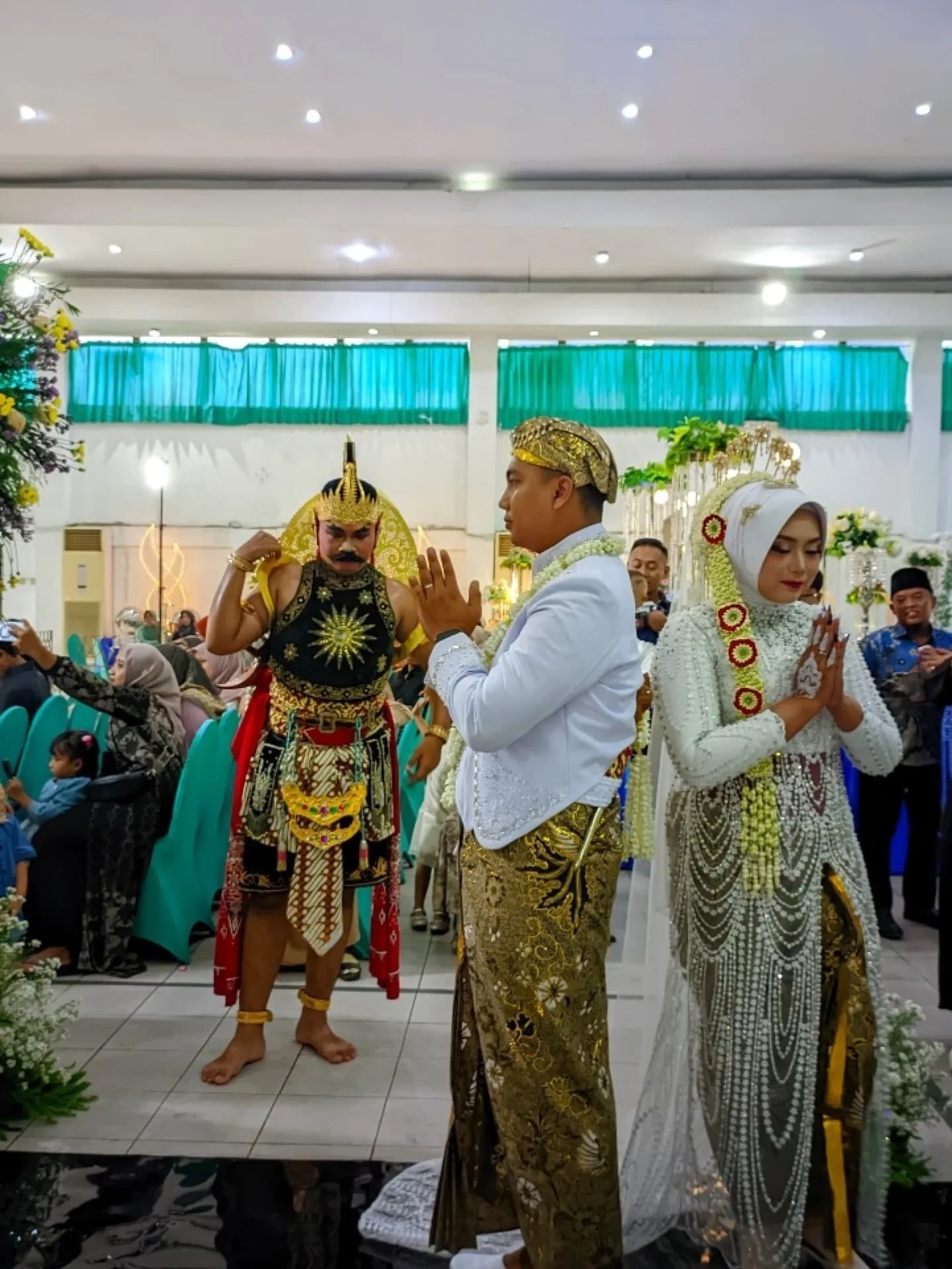 Dokumentasi Wedding Salsabila Dicky 21 06 2025 di Aula Smk 3 Buduran oleh Jagarasa - foto 14