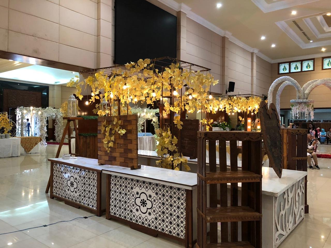 Dokumentasi Wedding 02 02 2020 di Bangsal Pancasila UWK oleh Jagarasa - foto 2